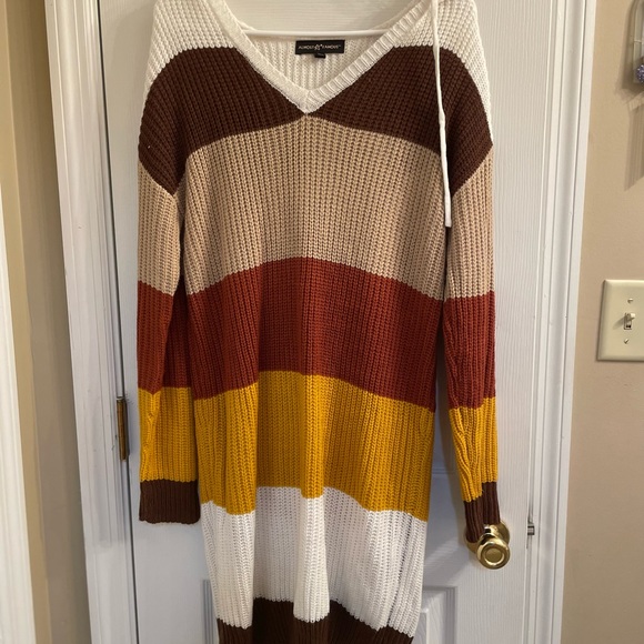 Sweater dress - Picture 2 of 2